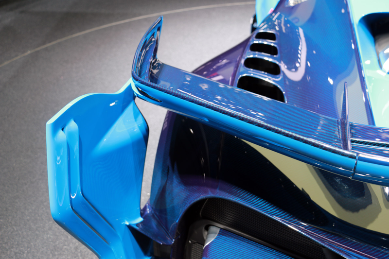 Illustration for article titled Bugatti's Awesome Virtual Concept Looks Real Enough To Race Offline